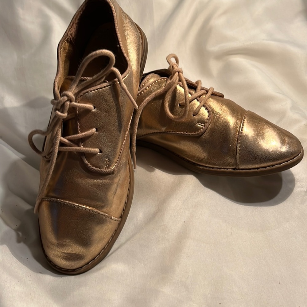 Gap Oxfords Rose Gold